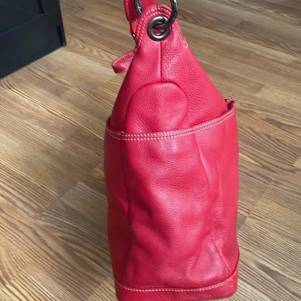 OiOi Diaper Bag Pompeian Red Leather Two Pocket Hobo Quality Made Retails $230